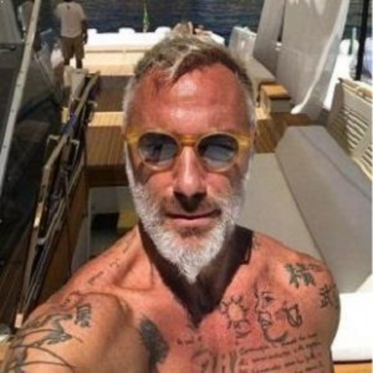 Gianluca Vacchi Biografia Wikipedia Espa Ol Bruin Blog