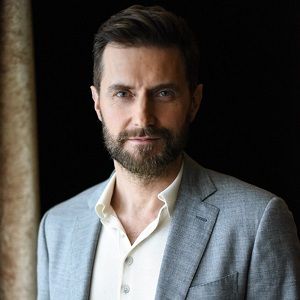 richard armitage girlfriend annabel capper