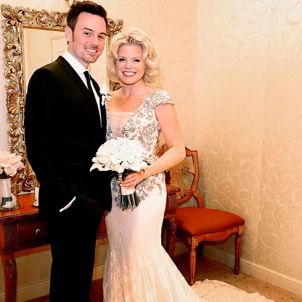 Megan Hilty and her husband Brian Gallagher at their wedding ceremony