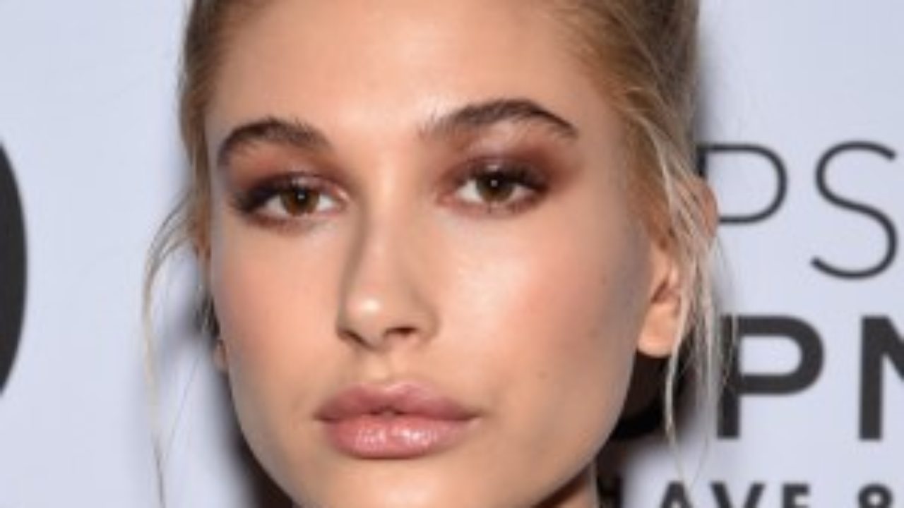 Hailey Baldwin Biography Affair Single Ethnicity