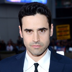 Jesse Bradford Biography - Affair, Married, Wife 