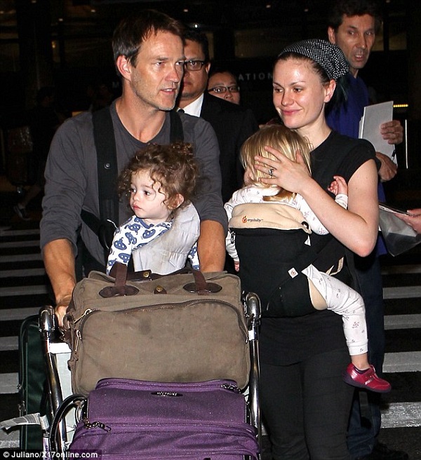 are anna paquin and stephen moyer married