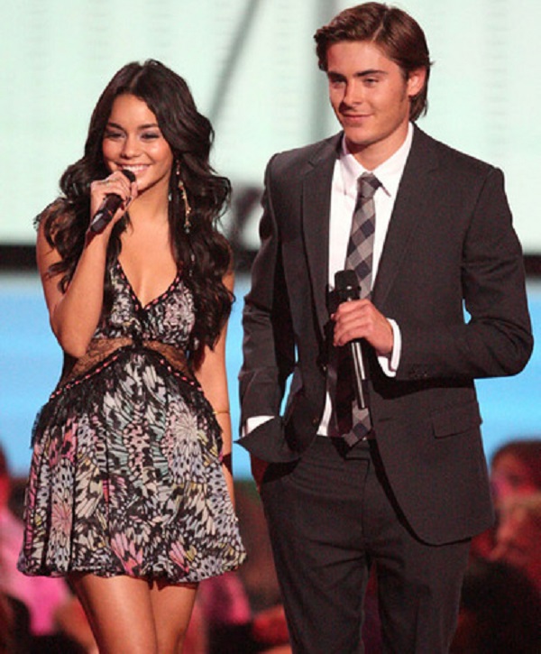 The High School Musical Duo Vanessa Hudgens and Zac Efron Not in Touch Stil...