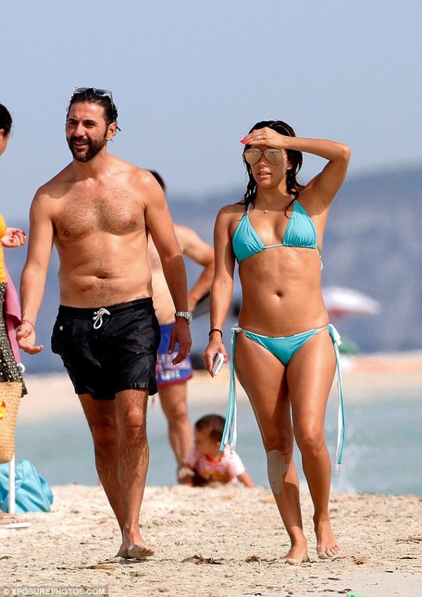 Eva Longoria with her hubby - Married Biography