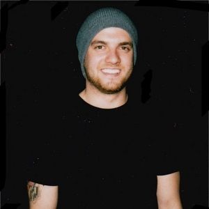 rian dawson with hair