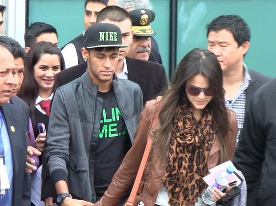 Neymar Jr. and Bruna Marquezine started dating in 2013