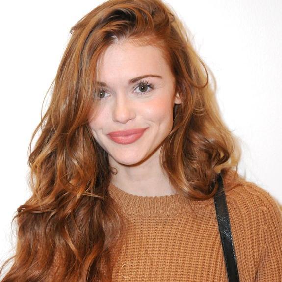 Holland Roden split with her boyfriend recently… Did she get new one or ...