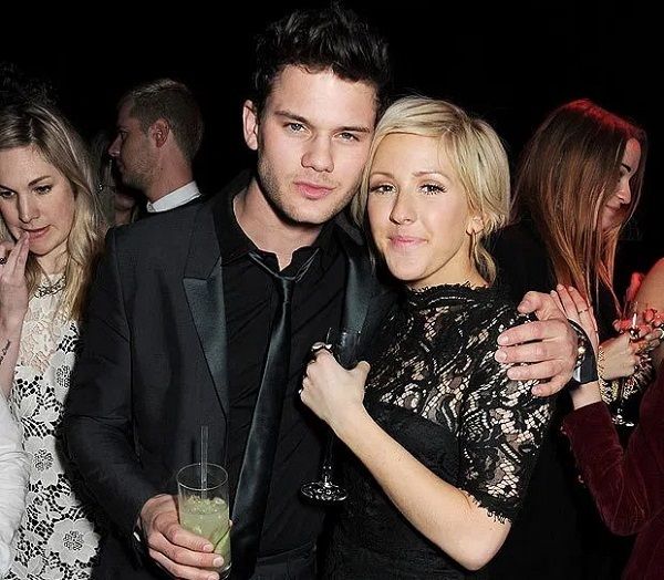 Jeremy Irvine After Break Up With Ellie Goulding Has Hooked Up With Jodie Spencer And He S Sharing The Precious Moment With His Girlfriend Married Biography