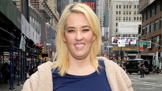 Mama June Shannon Looks Slimmer Than Ever Flaunting 300lbs In Body Hugging Red Dress At Tv