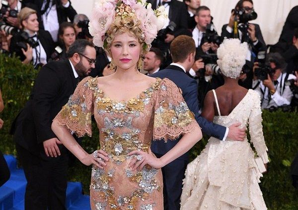 Haley Bennett: The new face of ‘Chloe’ fragrance, her achievements and ...