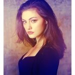 Phoebe Tonkin Bio, Affair, Relationship, Net Worth, Ethnicity