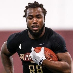 Dalvin Cook Bio Affair In Relation Ethnicity Age Nationality Height Football Player dalvin cook bio affair in relation