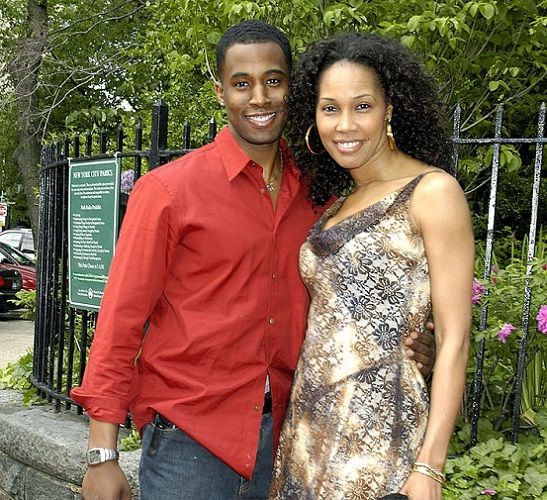 Source: gettyimages (Actor Gavin Houston with kim) .