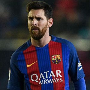 Lionel Messi Bio Affair Married Wife Net Worth Ethnicity Salary Age Nationality Height Professional Footballer