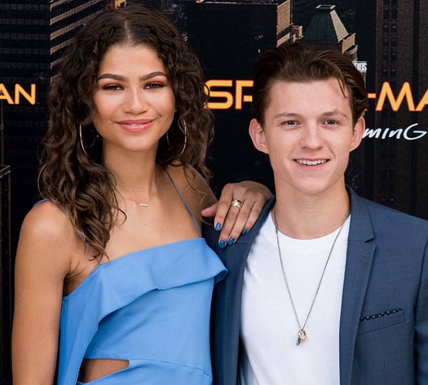 Spider-Man Homecoming Stars: Tom Holland and Zendaya ...