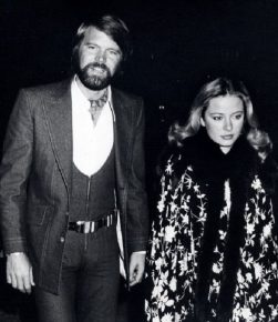 Sarah Barg, Ex-Wife of Glen Campbell!! Know About Her Lifestyle, Family ...