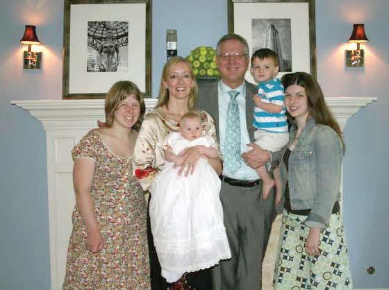 Tania Colonna with her husband, Glenn Beck and their four children