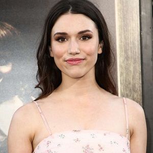 Grace Fulton Bio, Affair, Married, Husband, Ethnicity ...