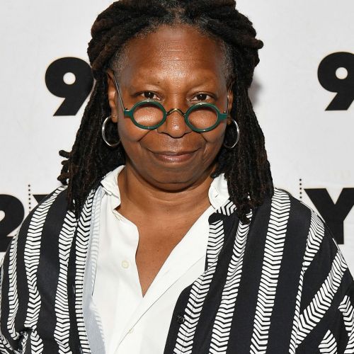 Whoopi Goldberg Bio, Affair, Divorce, Net Worth, Ethnicity, Salary, Kids