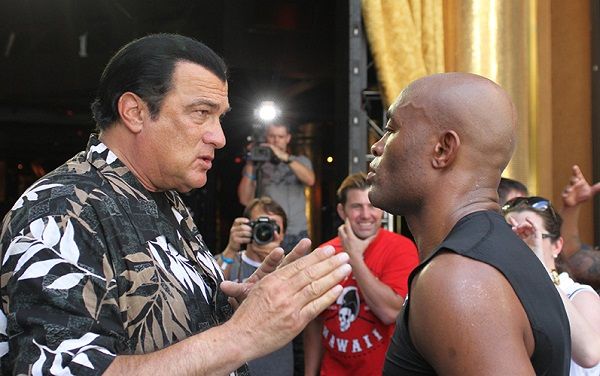 steven-seagal-anderson-silva.jpg