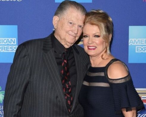 Mary Hart Bio, Affair, Married, Husband, Net Worth, Ethnicity, Salary ...