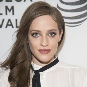 Carly Chaikin - IMDb