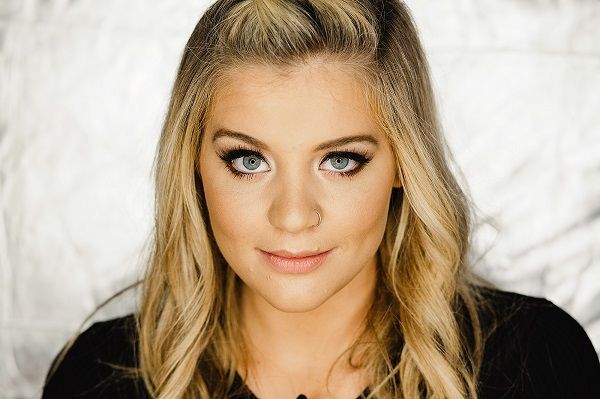 Is scotty mccreery dating lauren alaina 2012