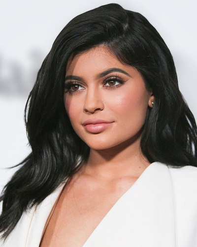 Kylie Jenner Is Now Mom To A Baby Girl With Her Boyfriend Travis Scott ...