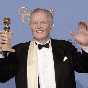 Next photo of Jon Voight