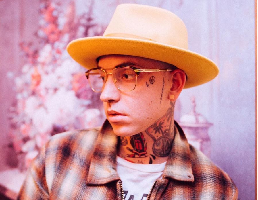 blackbear identity as rookie rock leaning singer songwriter took