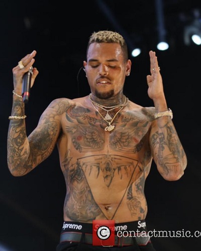 Chris Brown Lashes Out At The Colored Women Who Said That