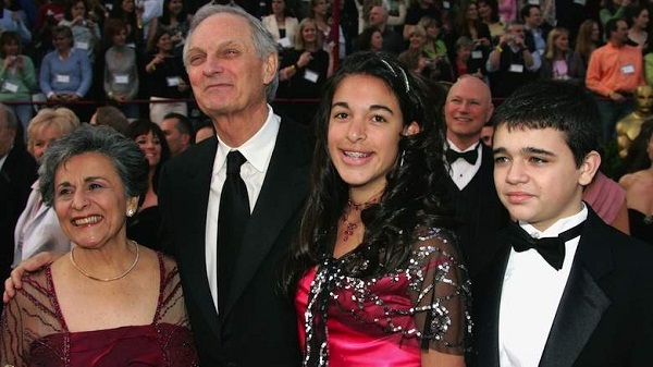 Alan Alda Reveals the Secret to His 62-Year Marriage