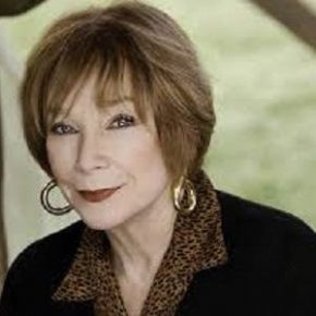 Shirley Maclaine Bio, Divorce, Net Worth, Ethnicity, Salary, Age