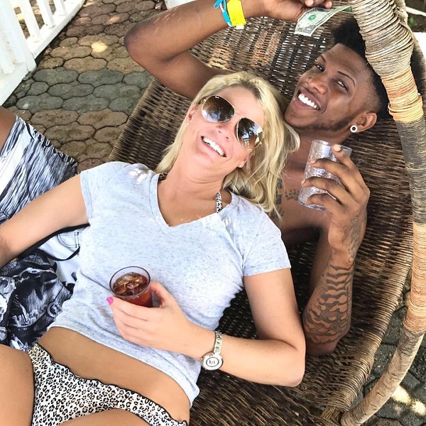 The Drama Of 90 Day Fiances Ashley Martson And Jay Smith Continues Has The Couple Separated 