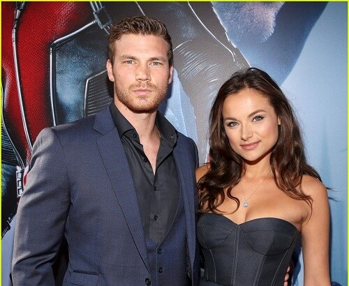 derek theler and chelsea kane 2022