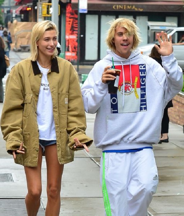 New Couple Justin Bieber And Hailey Baldwin Are All Smiles