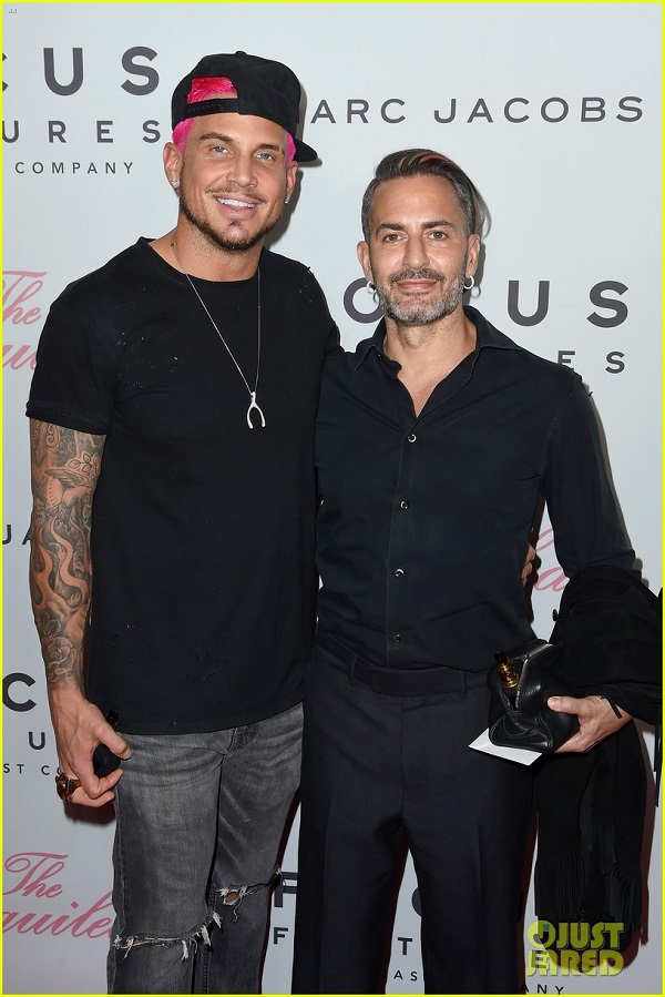 American gay fashion designer Marc Jacobs gets married to his ...