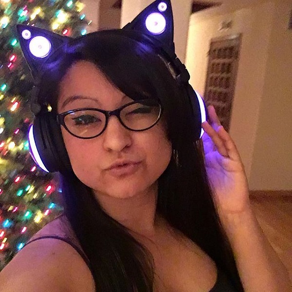 What is the real name of YouTuber Aphmau? Know details of this YouTuber