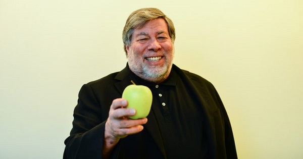 Steve Wozniak talks computer technology and artificial intelligence!