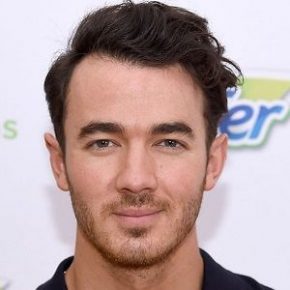 Kevin Jonas Bio, Affair, Married, Ethnicity, Age, Height, Wife