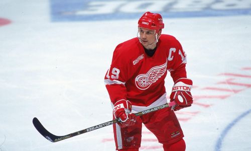 Steve Yzerman and his wife Lisa Brennan Married since Three