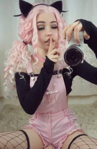 Belle Delphine is taking photo – Married Biography