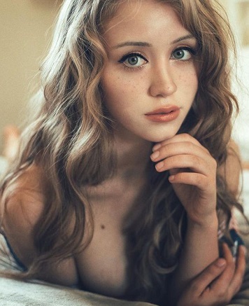 Caylee Cowan Bio, Age, Patrimonio, Profession - Biografía