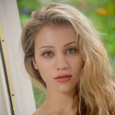 Caylee Cowan (Actress) Height, Weight, Age, Biography, Boyfriend