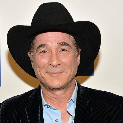 Photo de Clint Black avec un hauteur de 175 cm et à l’age de 62 en 2024