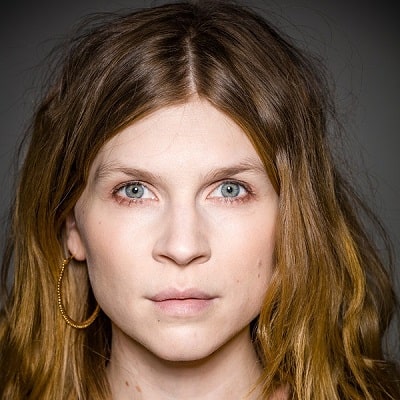 Clémence Poésy Bio, Single, Net Worth, Ethnicity, Salary, Age,