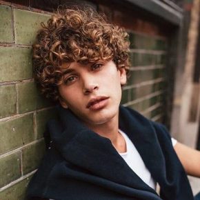 Eyal Booker Bio, Affair, Single, Relationship, Net Worth, Salary, Age