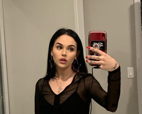 Maggie Lindemann Age, Net Worth, Relationship, Ethnicity, Height