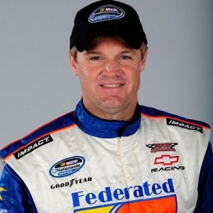 Kenny Wallace Age, Net Worth, Relationship, Height, Ethnicity, Wiki