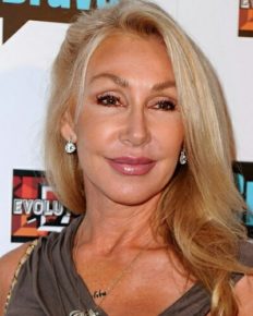 Linda Thompson Bio, Age, Nationality, Height, Affair, Divorce, Net Worth